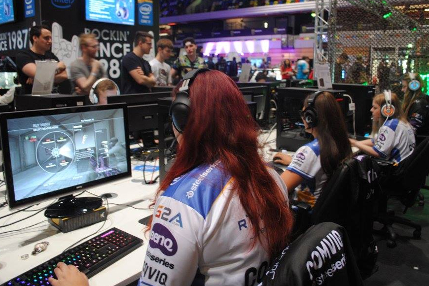 ‘The first top mixed men and women’s eSports team is not far away’