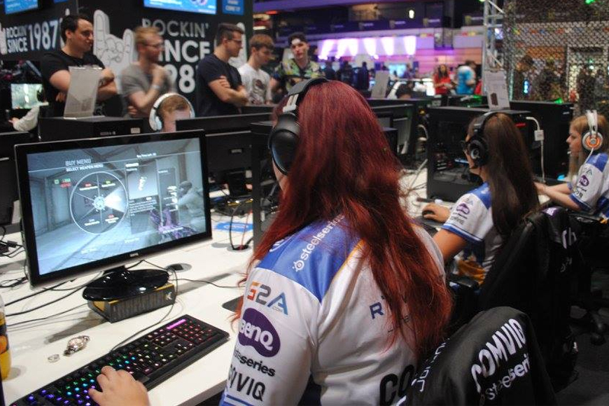 'Overwatch may bring more women into eSports'