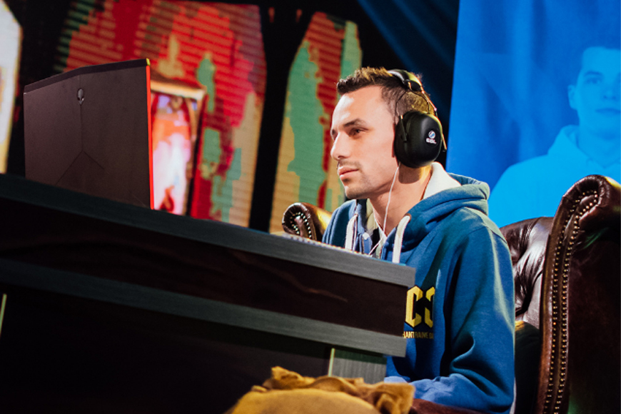 MnM Gaming pick up Hearthstone player Mysterious