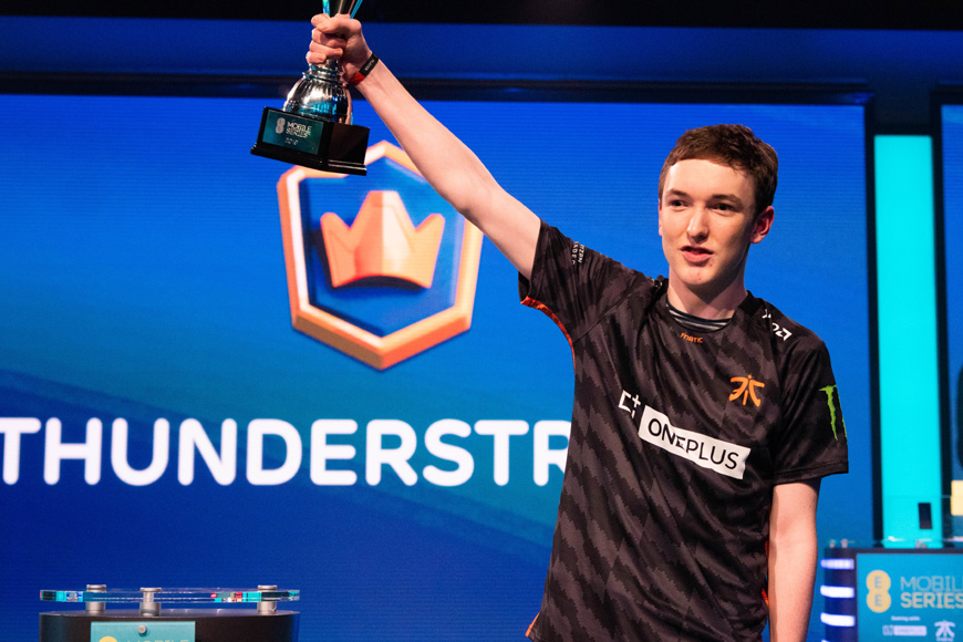 'We believe we've found yet another prodigy in Thunderstruck, the winner of the EE Mobile Series' – Fnatic