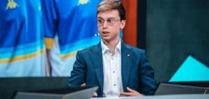 This kind gesture from League of Legends LEC caster Caedrel will warm the coldest of solo queue hearts