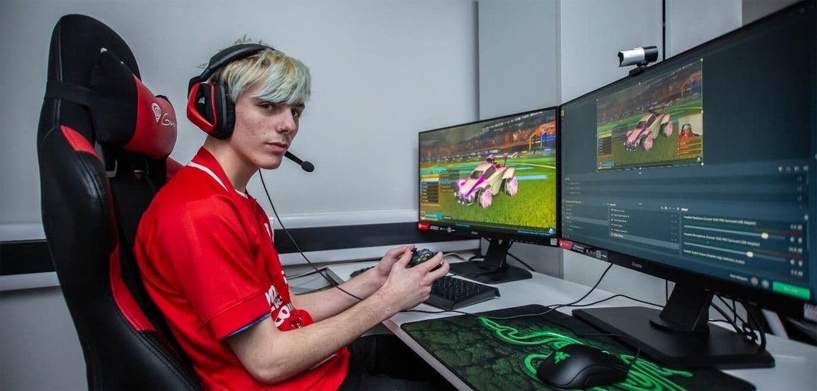Barnsley College launches esports coaching, health and wellbeing degree