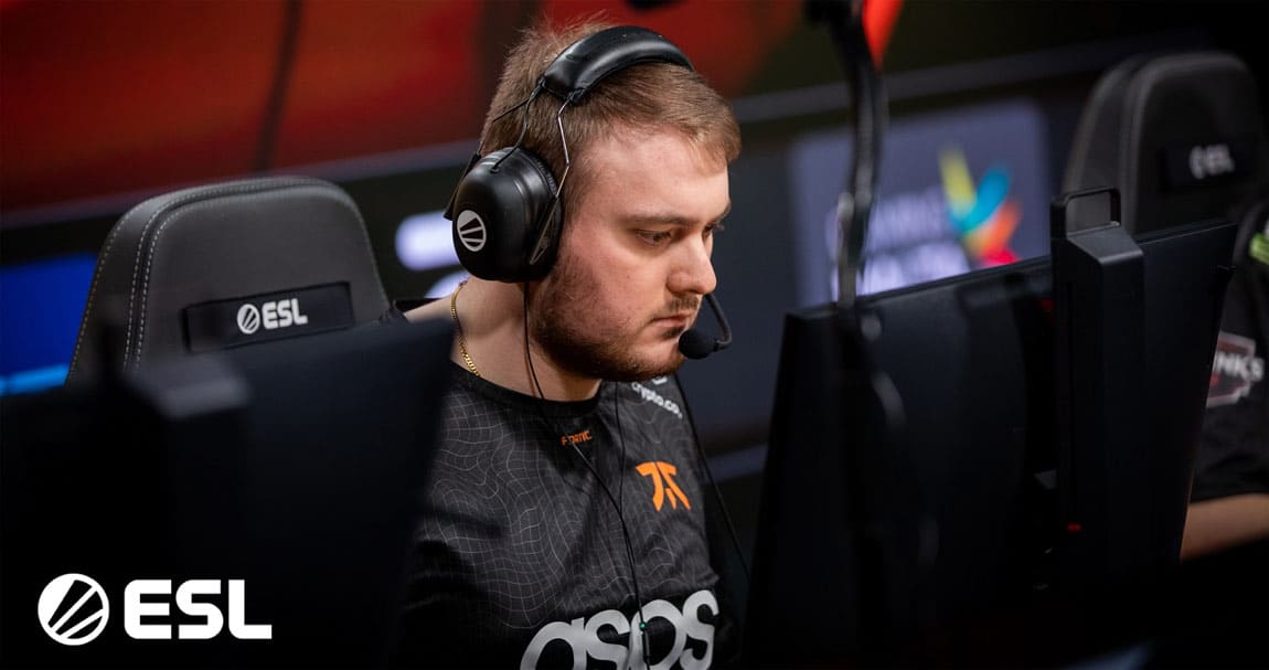 Alex posts update on the future of his CSGO career