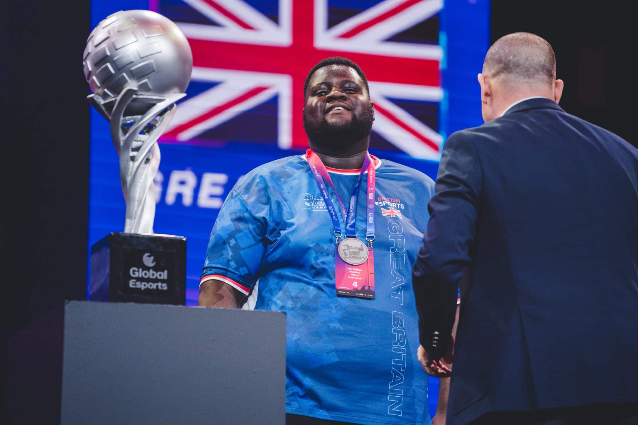 The4Philzz earns silver medal for Great Britain at Global Esports Games 2022