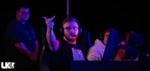 Smooya middle finger at EpicLAN 41