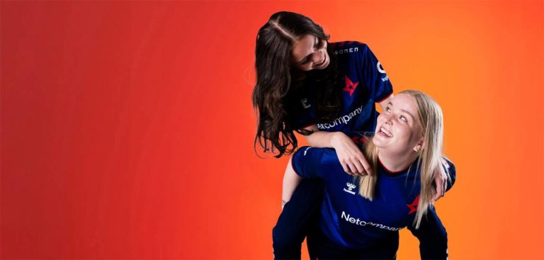 Astralis women's team on female skins in CS2
