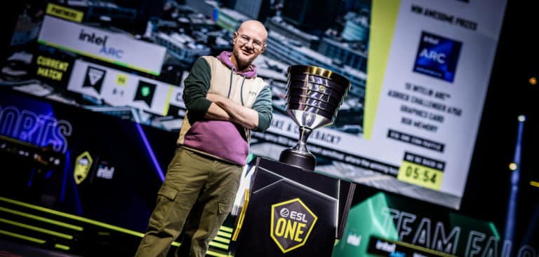 Shane Clarke photo by Adam Lakomy at ESL One Birmingham 2024