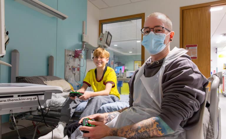 DanTDM at Great Ormond Street Hospital charity