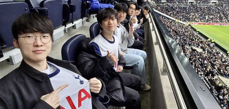 Faker and T1 visit Spurs Stadium in London for Worlds 2024