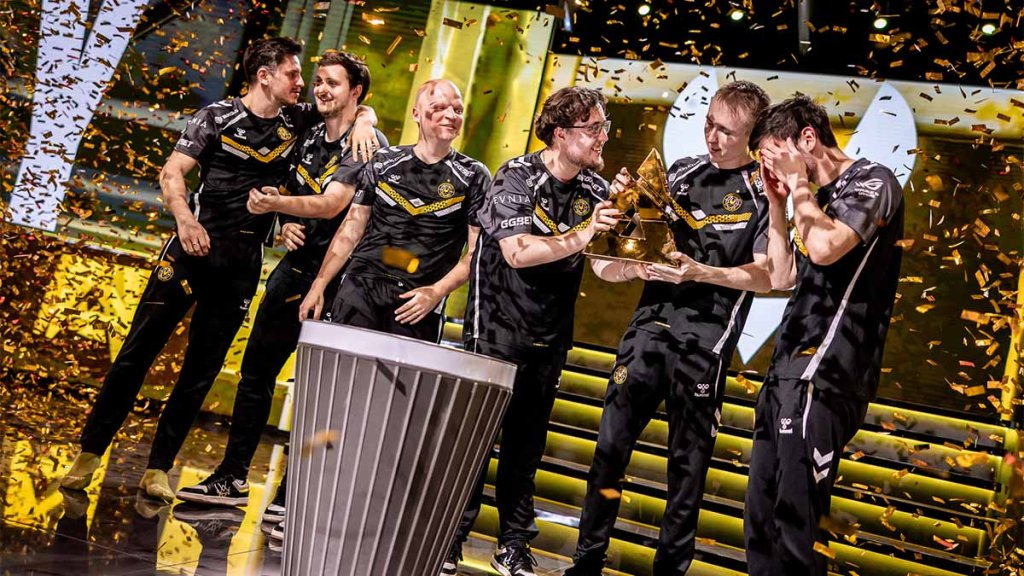 Team Vitality win CS2 Blast Rivals
