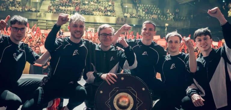 Caedrel and his NLC champions Los Ratones