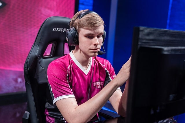 UOL Neon 2018EULCS