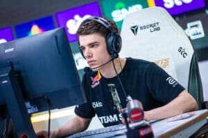 zont1x transfer rumours - zont1x pictured on Team Spirit roster competing at the Esports World Cup 2025