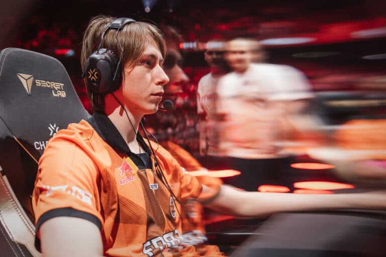 Team Vitality Chronicle announced - Chronicle pictured playing for Fnatic