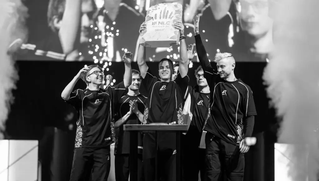 KCorp Blue embarrass Los Ratones 3-0 in EMEA Masters semis