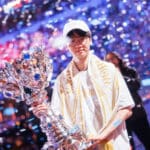 LoL World Champions T1 keep Doran for another year of LCK