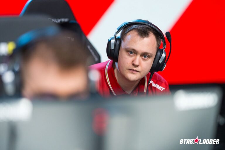 sycrone Mouz budapest