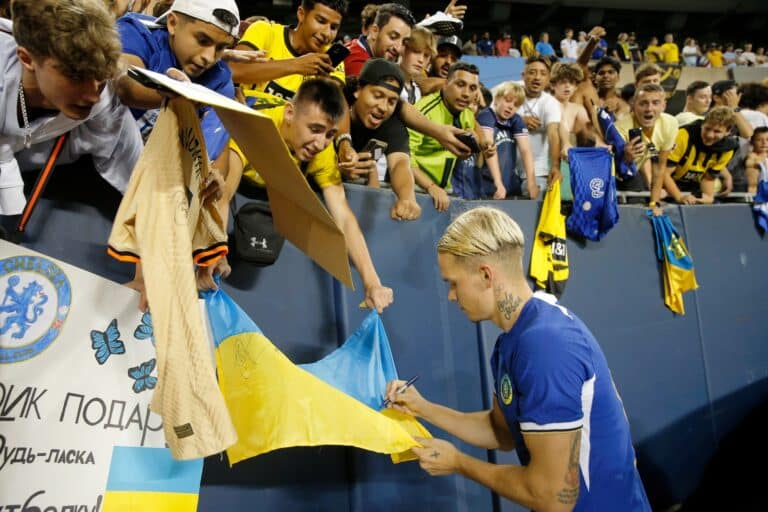 Chelsea winger Mykhailo Mudryk banned from CS2 and football