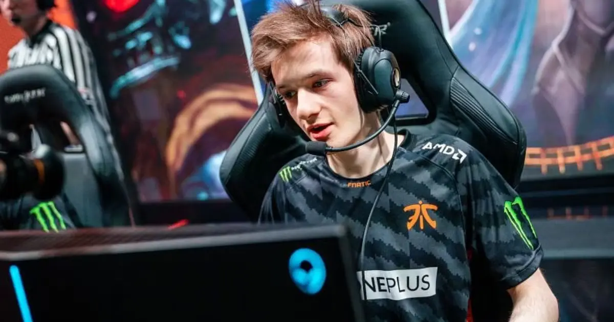 Caedrel, a League of Legends streamer, focused during gameplay in esports setting.