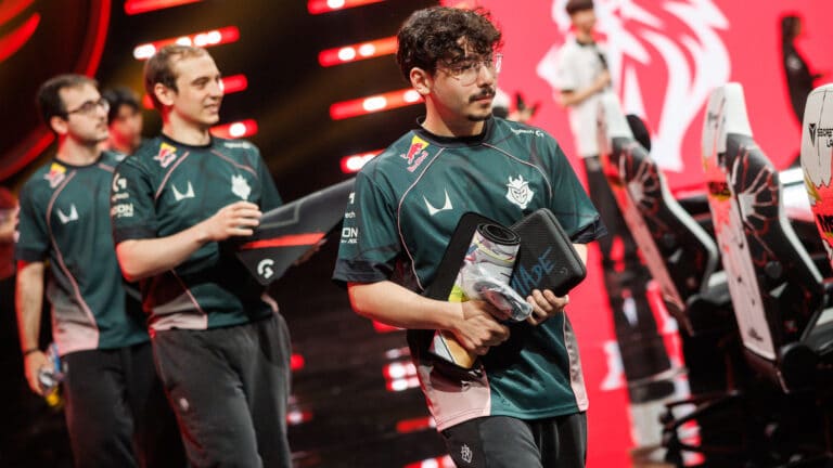 Brokenblade and G2 walking out on stage at MSI 2026.